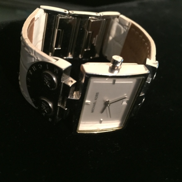 Michael Kors Logo White Strap Silver Dial Watch